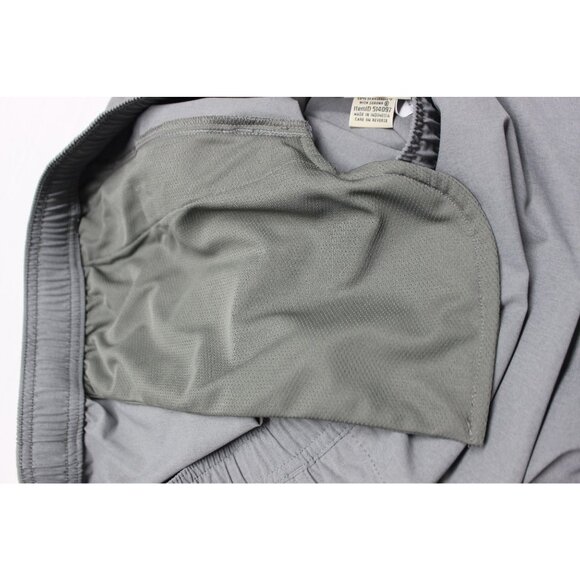 L.L. Bean men's gray elastic waist standard fit tapered leg multisport joggers L - Picture 12 of 14